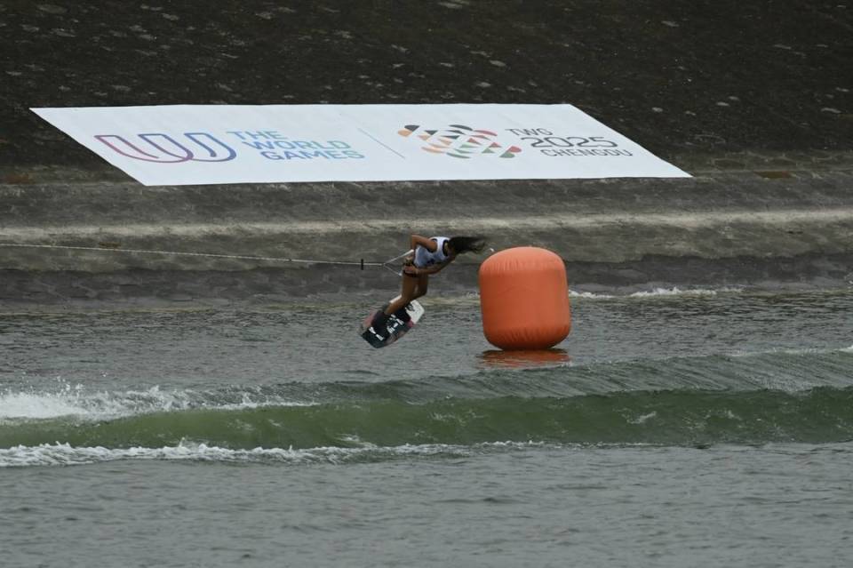 enNzu, 水的选手在