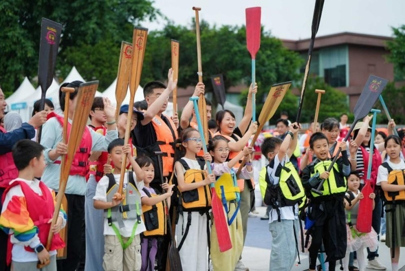 并搭配美食, 宝墩遗址考, 古遗址公园